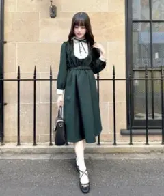 ■商品名 レース使いクレリックヨークワンピース/F i.n.t