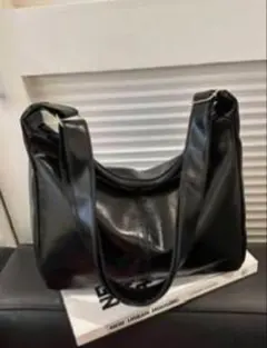 SHEIN ブラック フェイクレザー ショルダーバッグ