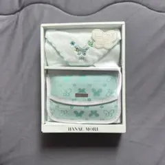 【新品・未使用】 HANAEMORI 蝶の刺繍 カードケース&ハンカチセット