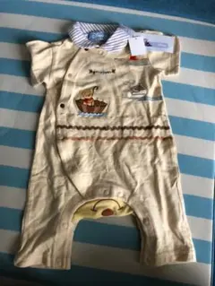 新品タグ付き☆くまのプーさん半袖ロンパース