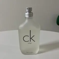 Calvin Klein ck one 香水のサムネイル