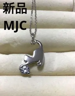 Item thumbnail for item bfadca85-c155-4dba-beee-228a2a10cea8