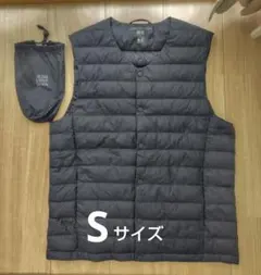 UNIQLO/ウルトラライトダウンベストS ネイビー 収納袋付き