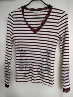 ボルドーとホワイトのストライプ 長袖Tシャツ