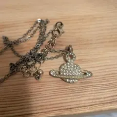 Vivienne Westwood オーブ ネックレス
