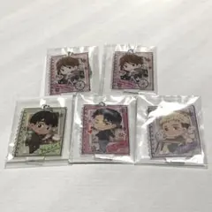 ユーリ‼︎! on ICE とじコレ　アクリルキーチェーン