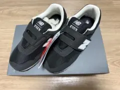 ⭐︎最終お値下げです⭐︎ニューバランス キッズスニーカー PV515 21.0cmのサムネイル
