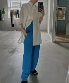 MEDI BACK SLIT OVER SHIRTのサムネイル
