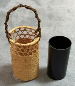 茶道具 竹籠花入 落とし付き　白竹　有馬籠