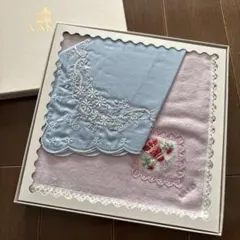 未使用　WAKO ハンカチ&タオルハンカチ　刺繍　コットン　ワコウ　ベトナム製のサムネイル