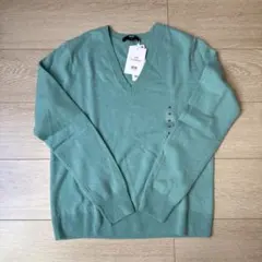 ユニクロ　カシミヤVネックセーター