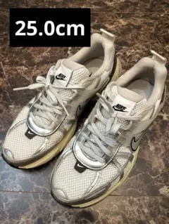 【NIKE ナイキ】V2K ラン：スニーカー 25.0cm