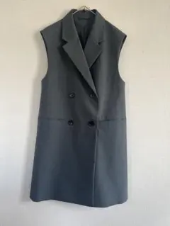 GU　ジーユー　オーバーサイズダブルブレストベスト　グレー　Sサイズ