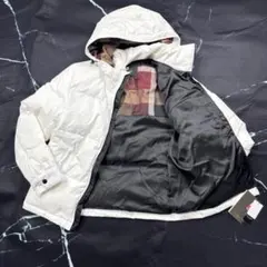 ブラックレーベルクレストブリッジ✨タグ付新品未使用 ダウンジャケット Lサイズ