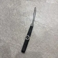Gucci ブラックレザー スマホストラップ