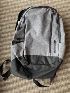 クイックシルバーのQuiksilver グレー リュックのサムネイル