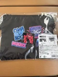 ONE OK ROCK 映画 DETOX サコッシュ キーホルダー ワンオク - メルカリ