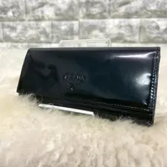 美品　PRADA　プラダ　6連　キーケース　パテントレザー　ブラック
