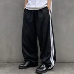 u*d様 wcj トラックパンツ ブラック - メルカリ