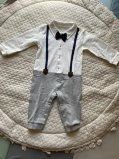 <値下げ中>ロンパース　サスペンダー風　蝶ネクタイ付き　正装にも