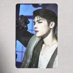 Item thumbnail for item b9dba65c-e90d-4293-bb28-d42c2aa69852