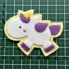 フェルト名札☆ハンドメイド☆ユニコーン - メルカリ
