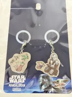 新品 めじるしチャーム マンダロリアン&グローグー