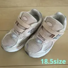 New Balance 2002R ピンク スニーカー 18.5㎝