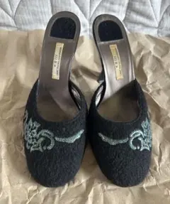 Saint Tropez 刺繍ミュール サンダル　ブラック　黒　【日本製】のサムネイル