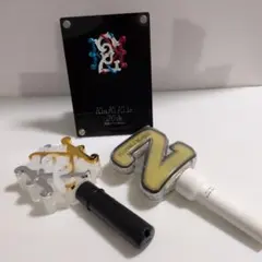 KinKi Kids　グッズセット　ペンライト・ボイスクロックのサムネイル