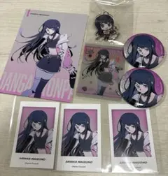 未使用　ダンガンロンパ　血まみれ缶バッジ　舞園さやか　6個セット 未使用 ダンガンロンパ 血まみれ缶バッジ 舞園さやか 6個セット