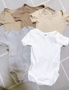 【美品】ロンパース 80 5枚セット 肌着