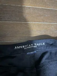 AMERICAN EAGLE スーパーストレッチスキニーパンツ ブラック