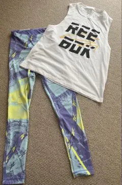 Reebok ヨガウェア タンクトップMとレギンスSセット