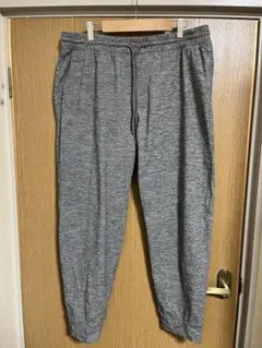 ユニクロ　ウルトラストレッチアクティブジョガーパンツ　GREY XL