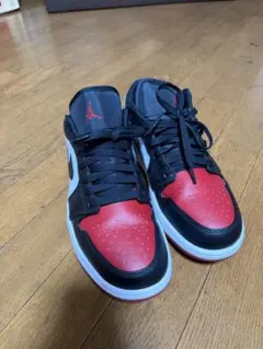 NIKE Air Jordan 1 Low ブラック レッド グレー スニーカー