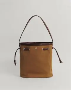 TOUT Y EST｜SAC COQUILLE BUCKET コキーバケツバッグのサムネイル