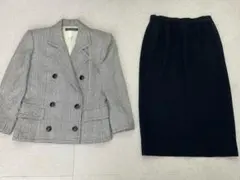 (L02229) ジバンシィ GIVENCHY セットアップ スカートスーツ