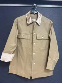 Odorantesベージュ ジャケット(ナノユニバースで購入)