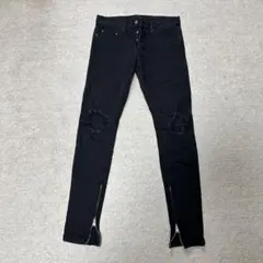 mnml スキニーデニム ブラック ダメージ加工 ジップ付き 28インチ