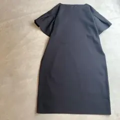 美品✦ฺSACRA サクラ/袖フリルワンピース　ブラック　フォーマルのサムネイル
