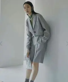 美品 HeRIN.CYE スーツ バルーンショートジャケット グレー - メルカリ