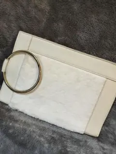 ＺＡＲＡラグナムーン　ホワイトレザーリングハンドルクラッチバッグ