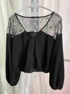 NICE CLAUP 黒　ブラウス　未使用⭐︎