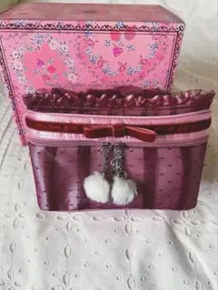 【未使用】ジルスチュアート ギルティパフェタイムコレクション ポーチ Xmas