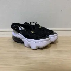 【極美品】 NIKE エアマックスココ サンダル 24
