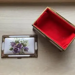 Item thumbnail for item b356ff98-19cd-41bb-9a78-aeb95c7d3a06