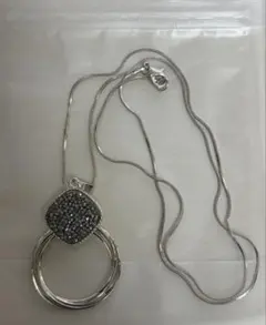 ワンポイントネックレス