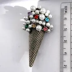 Item thumbnail for item 932cfc93-d907-4845-9121-5d07b39b1d58