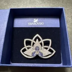 SWAROVSKI 揺れる2WAYピアス ブルーストーン ゴールド - メルカリ